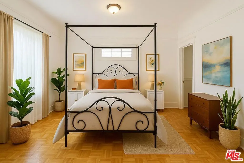 1616 W 24th Street, Los Angeles, California 90007 home-pic-2